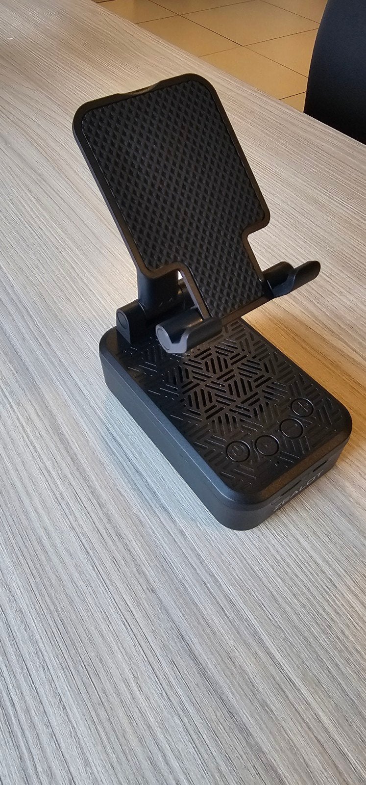 Bluetooth speaker, gsm houder, powerbank .3 in 1.
Nieuw., Telecommunicatie, Ophalen
