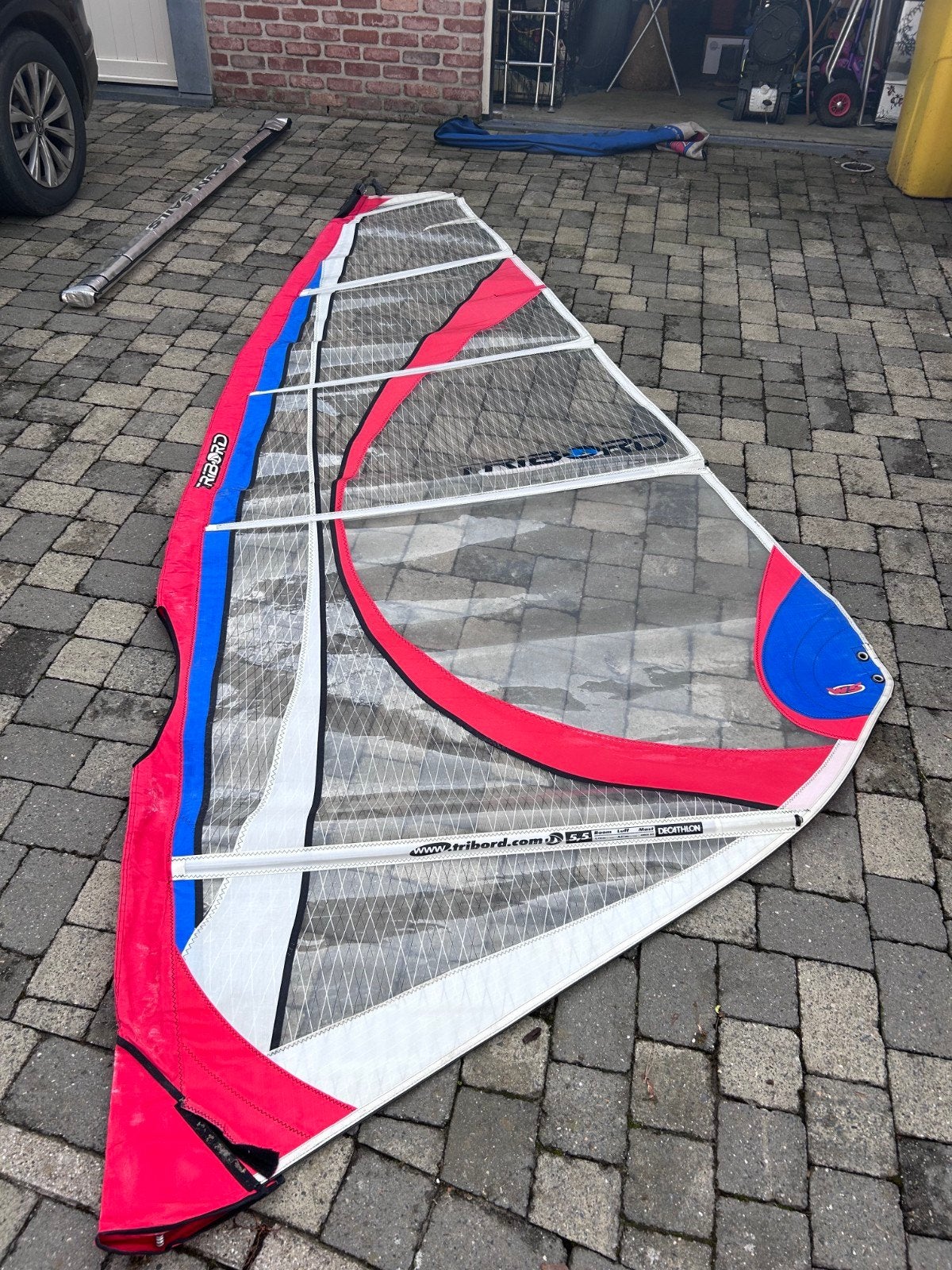 Voile de planche à voile Tribord 5.5 m², Watersport en Boten, Windsurfen, Ophalen, Zeil