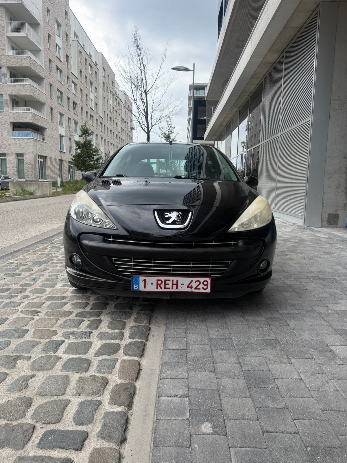 Peugeot 206+ noir 2009, Voorwielaandrijving, Stof, Zwart, Handgeschakeld