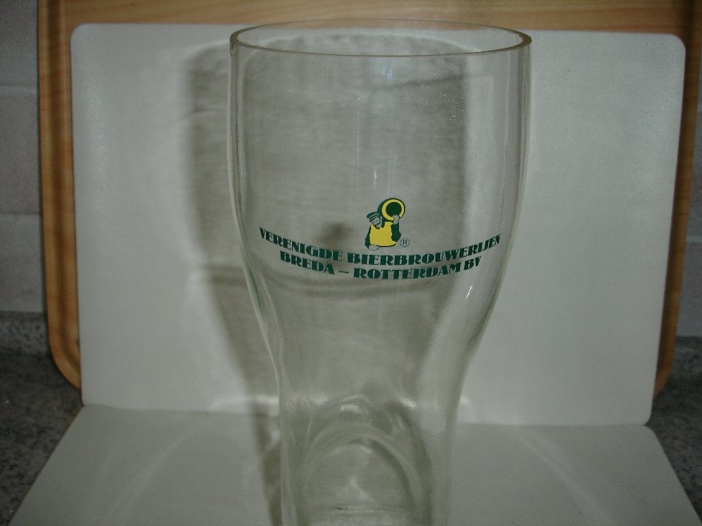 Bierglas Verenigde brouwerijen Rotterdam - Breda, laars, Collections, Verres & Petits Verres, Utilisé, Verre à bière, Enlèvement ou Envoi