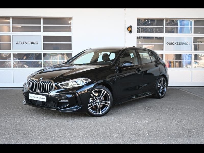 BMW 1-Serie M SPORT - NAVI - AUTOMAAT, Achat, https://public.car-pass.be/vhr/f64e7079-563e-45d4-b430-64dc25b23bf7, Euro 6, 5 portes