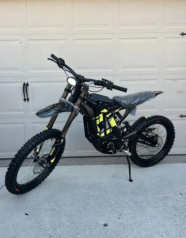 Surron Light Bee X 2025 Off Road Black - Neuve, Vélos & Vélomoteurs, Cyclomoteurs | Derbi, Enlèvement ou Envoi, Comme neuf