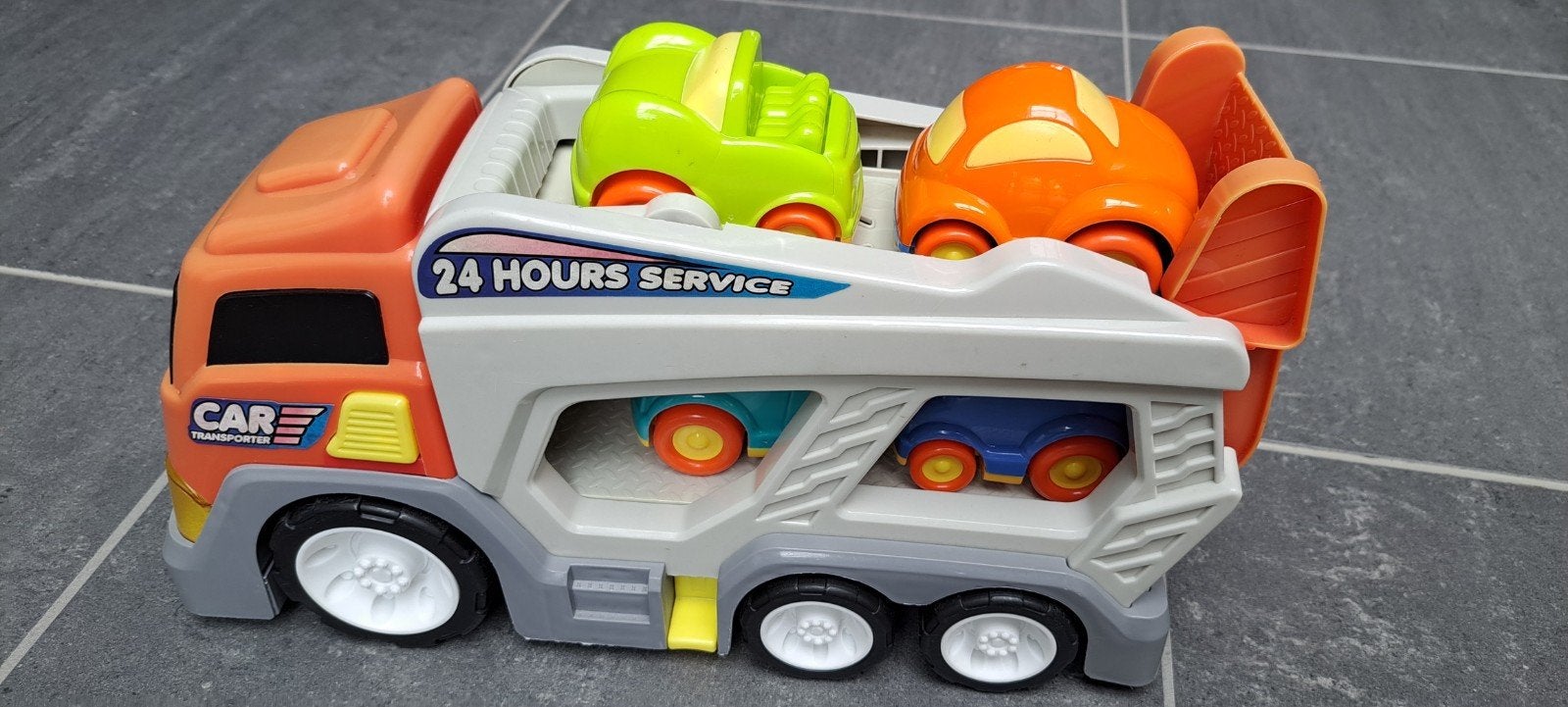 Wagen met 4 kleine autootjes (ophalen en cash betalen ), Kinderen en Baby's, Speelgoed |Speelgoedvoertuigen, Ophalen