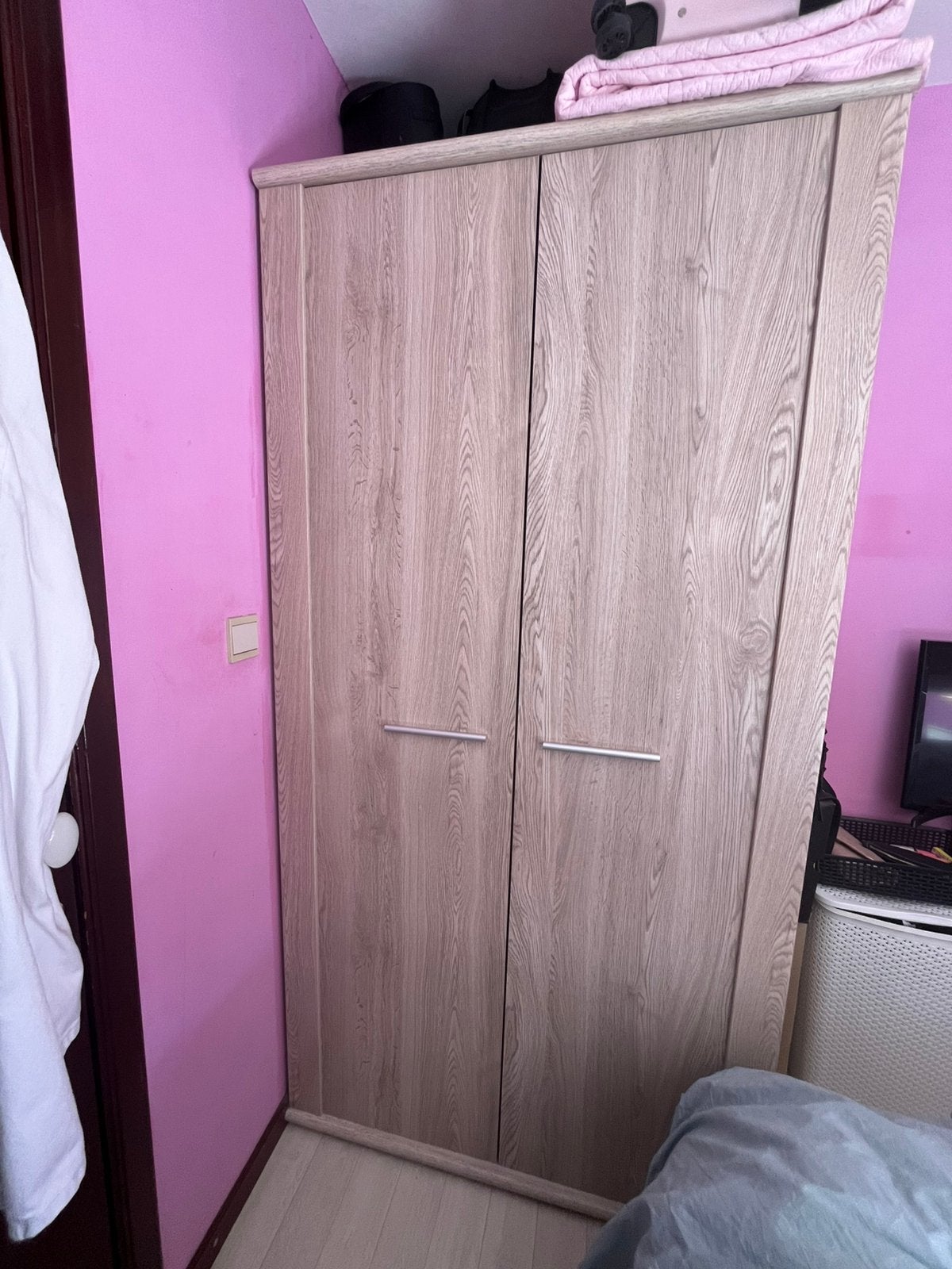 Garde robe a vendre, Huis en Inrichting, Kasten | Kleerkasten, Zo goed als nieuw, 150 tot 200 cm, 50 tot 100 cm, 25 tot 50 cm