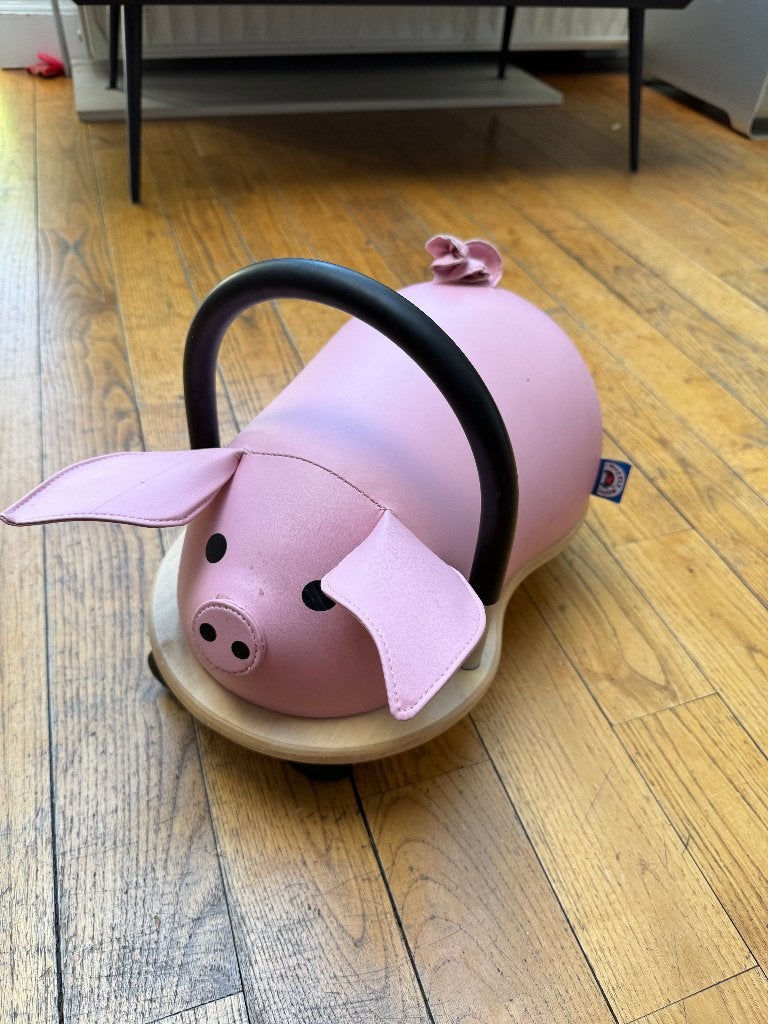 Porteur bébé enfant cochon rose Wheely Bug, Enlèvement, Utilisé
