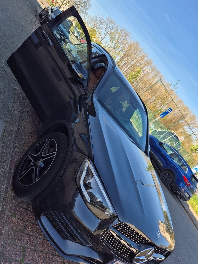 Mercedes-Benz GLC 200 AMG line/pack nuit/toit panoramique, Cuir, Achat, Euro 6, Entretenue par le concessionnaire