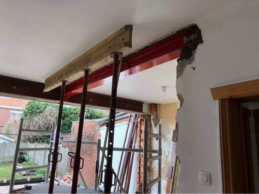 Renovatie, Enlèvement ou Envoi, Comme neuf