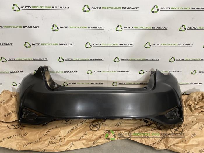 Pare-chocs arrière d'un Toyota Yaris, -, 3 mois de garantie, Utilisé, -