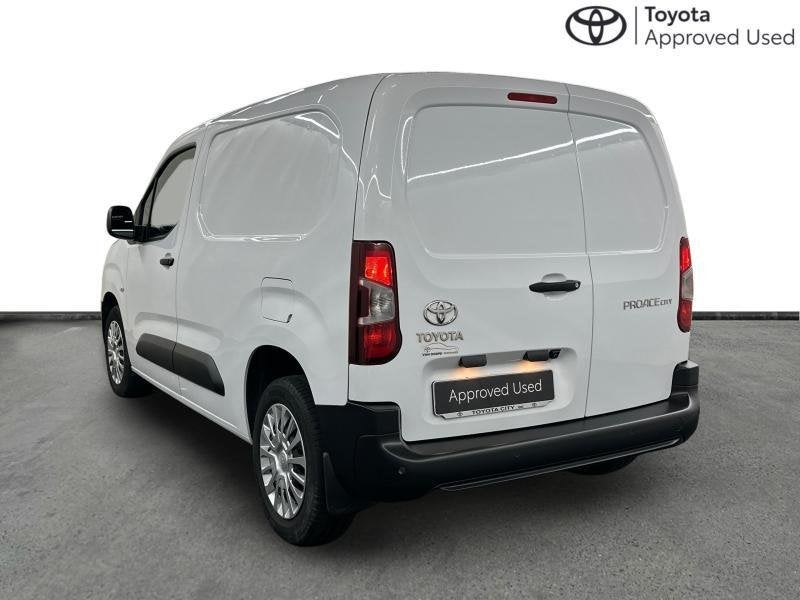 Toyota ProAce City Comfort SWB | carplay | camera, Autos, Toyota, Achat, Electronic Stability Program (ESP), Euro 6, ProAce
