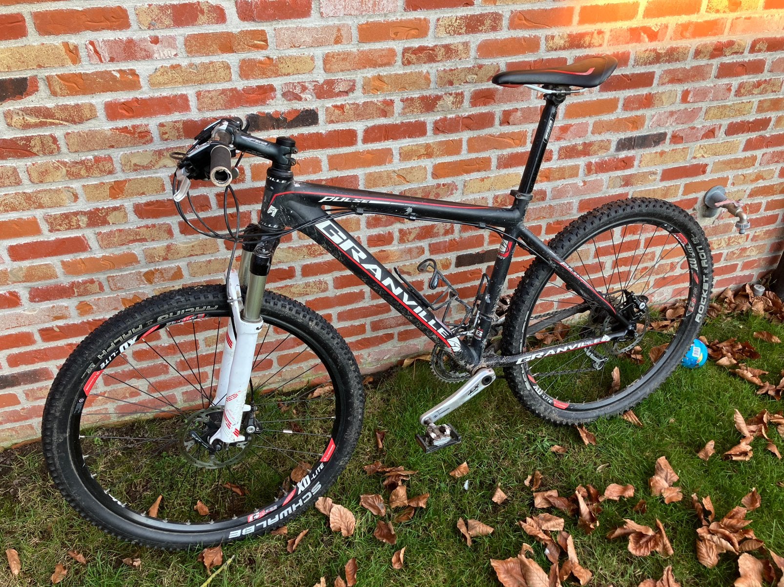 Mtb maat m, Fietsen en Brommers, Ophalen, Zo goed als nieuw