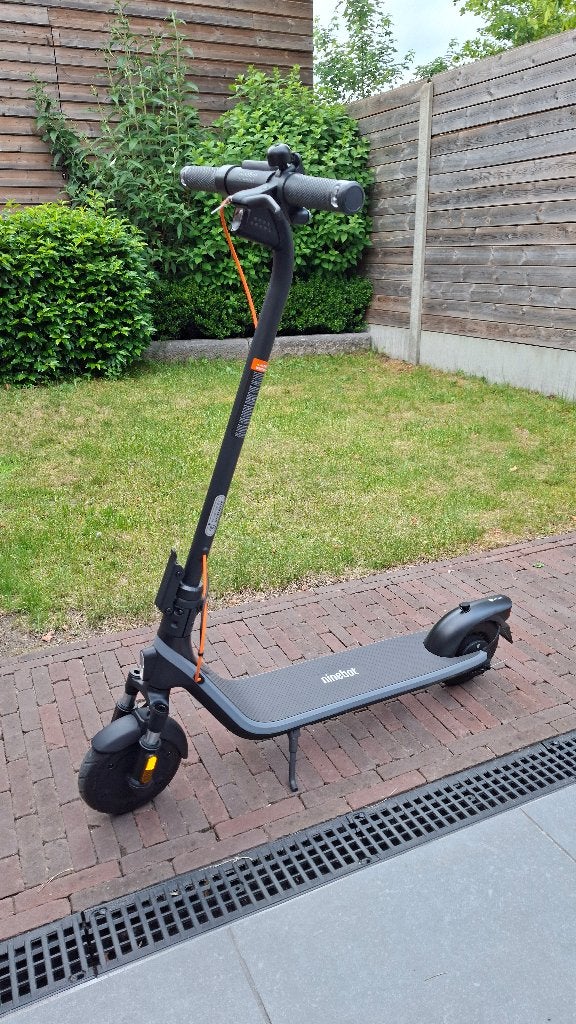 Elektrische step, Fietsen en Brommers, Ophalen, Nieuw, Elektrische step (E-scooter), Segway ninebot