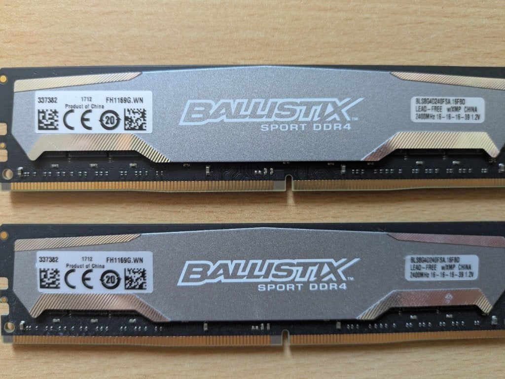 Crucial Ballistix Sport 16 GB (2 x 8 GB) DDR4 2400MHz, Computers en Software, RAM geheugen, DDR4, Ophalen of Verzenden, Zo goed als nieuw