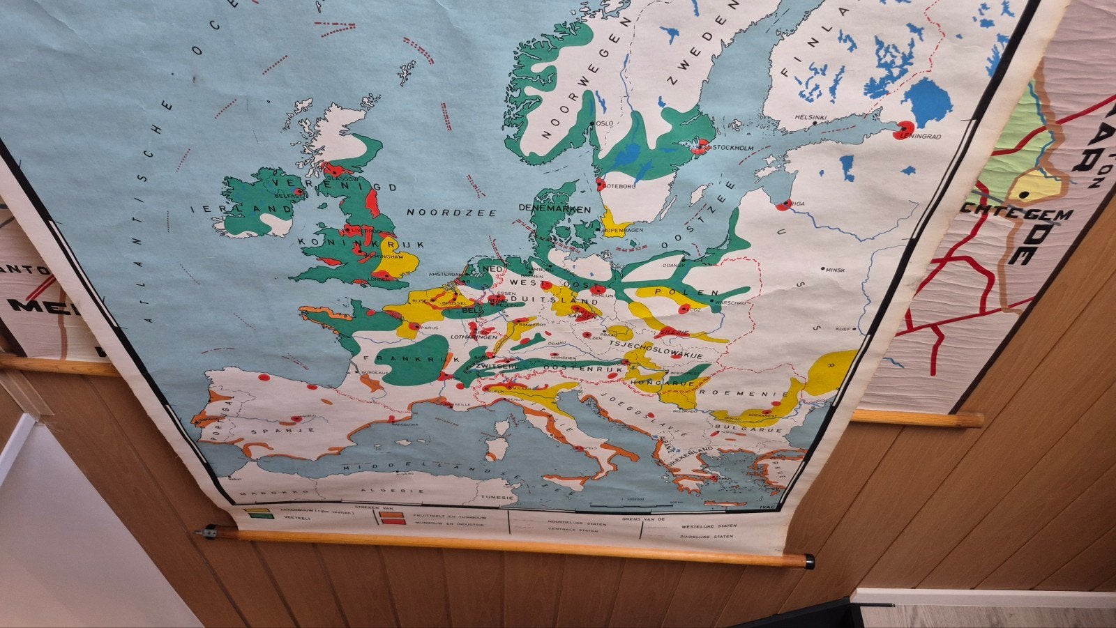 Prachtige Vintage Schoolkaart Europa (Noord, Centraal, West, Antiek en Kunst, Ophalen