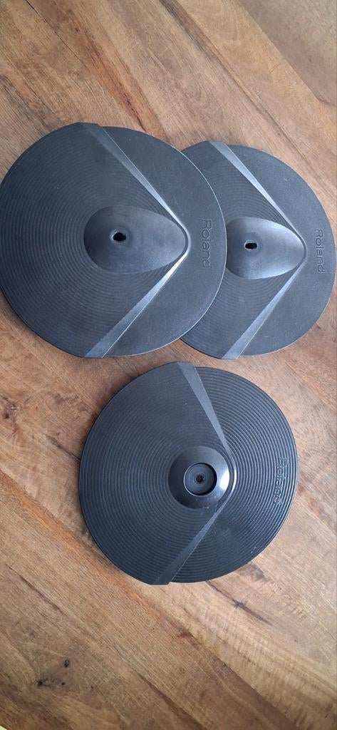 Roland cymbals cy6 (2), cy8 (1), Enlèvement ou Envoi