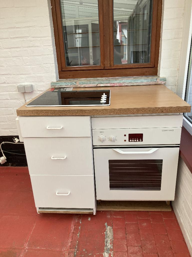Cuisinière électrique, Electroménager, Enlèvement, Utilisé, Électrique, 4 zones de cuisson