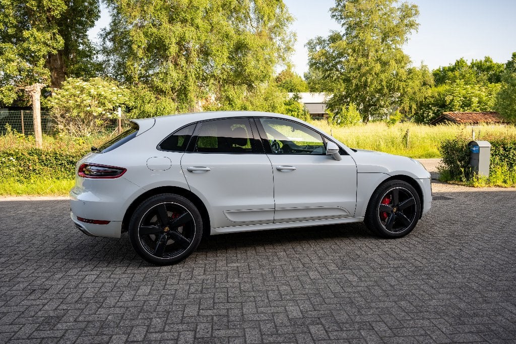 Porsche Macan Turbo, Auto's, Porsche, Automaat, Navigatiesysteem, Wit, Leder