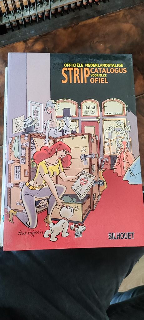 Officiële nederlandstalige stripcatalogus, Boeken, Eén stripboek, Ophalen, Zo goed als nieuw