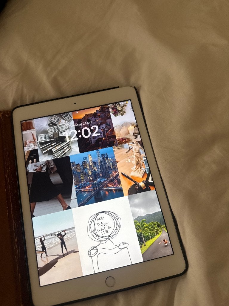 Ipad, Verzenden, Zo goed als nieuw, Grijs, 128 GB