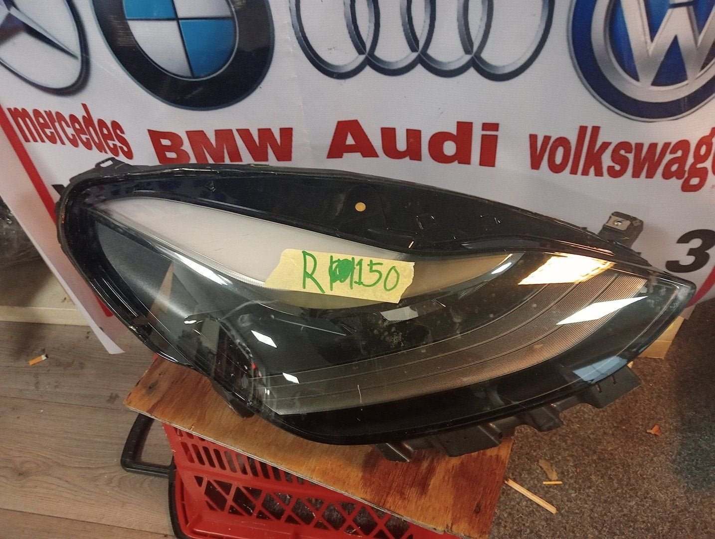 Koplamp Tesla Model 3Y Projector Matrix 151495300E Rechts, -, Utilisé, Autres marques automobiles, -