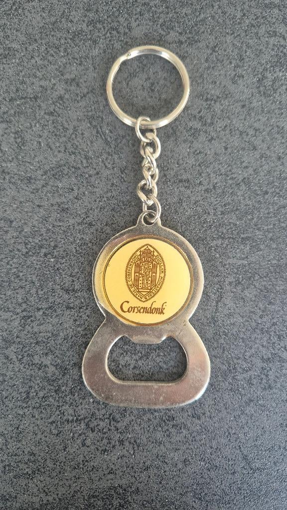 Art. 945 CORSENDONK - Flessenopener / Sleutelhanger, Verzamelen, Ophalen of Verzenden, Zo goed als nieuw, Flesopener, Overige merken