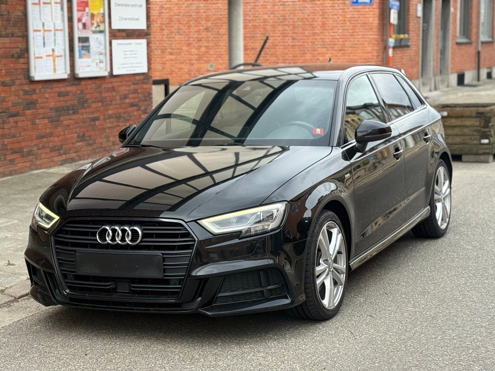Audi A3 2.0 TDI S-Tronic, Autos, Cuir et Alcantara, Automatique, Particulier, 4 cylindres