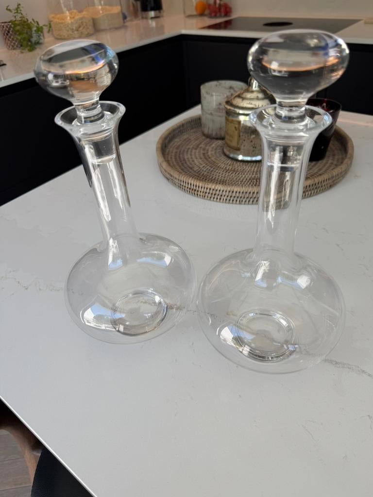Flamant set van 2 glazen karaffen/decanters, Huis en Inrichting, Keuken | Servies, Zo goed als nieuw, Glas of Glazen, Glas, Ophalen