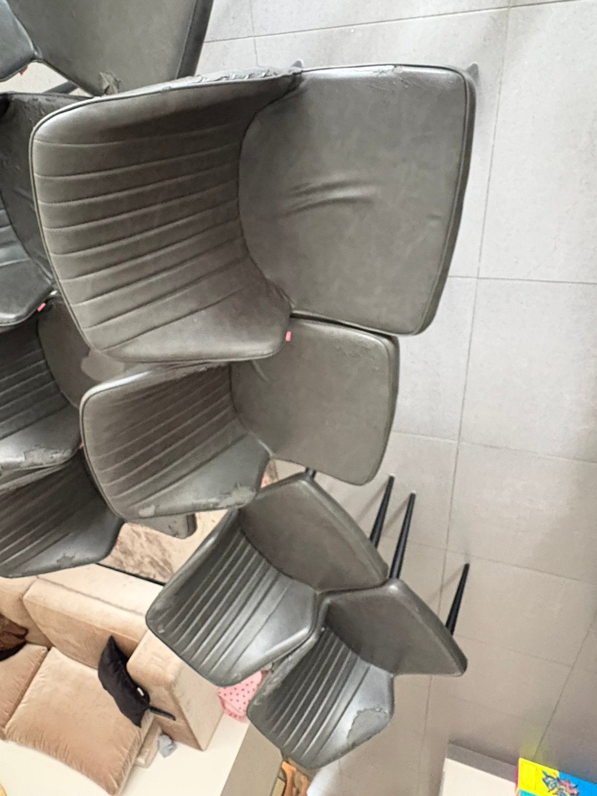 Chaise de salle à manger, Cuir, Enlèvement, Noir, Cinq, Six Chaises ou plus