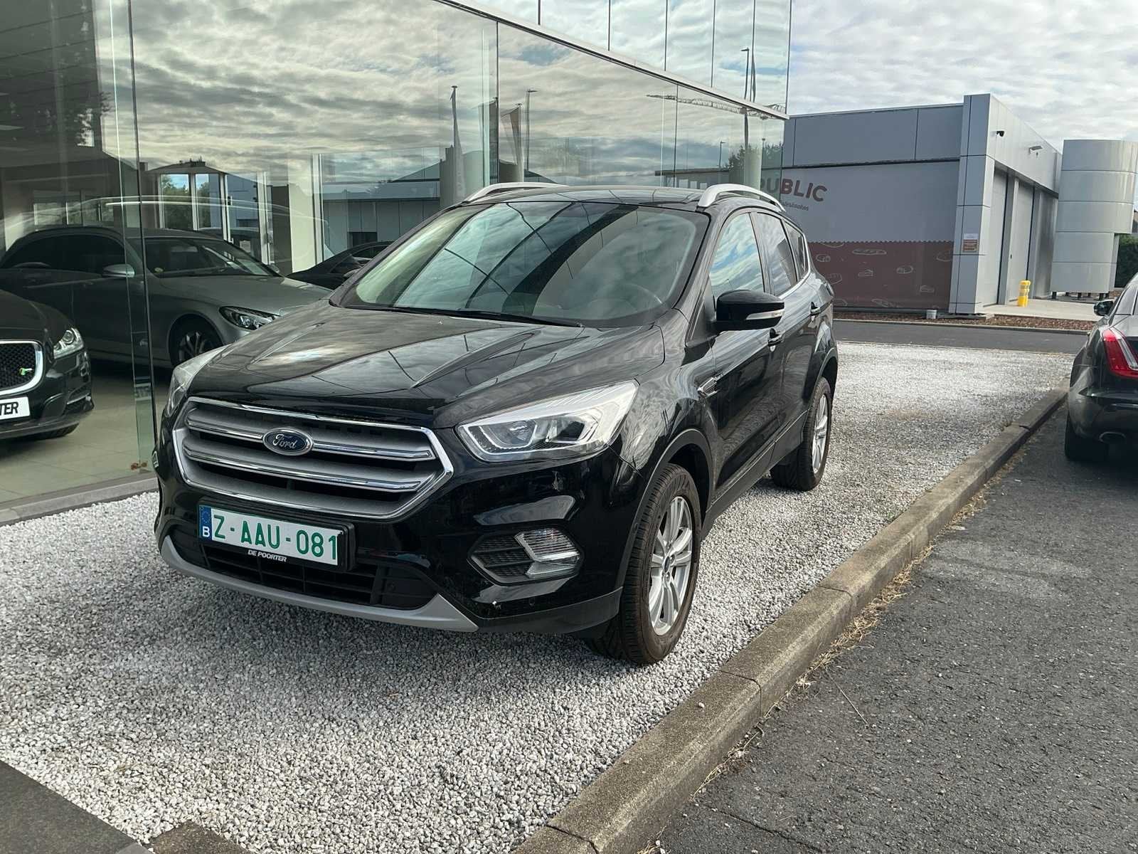 Voiture particulière Ford Kuga, Autos, Achat, Entreprise, Boîte manuelle, Autre carrosserie