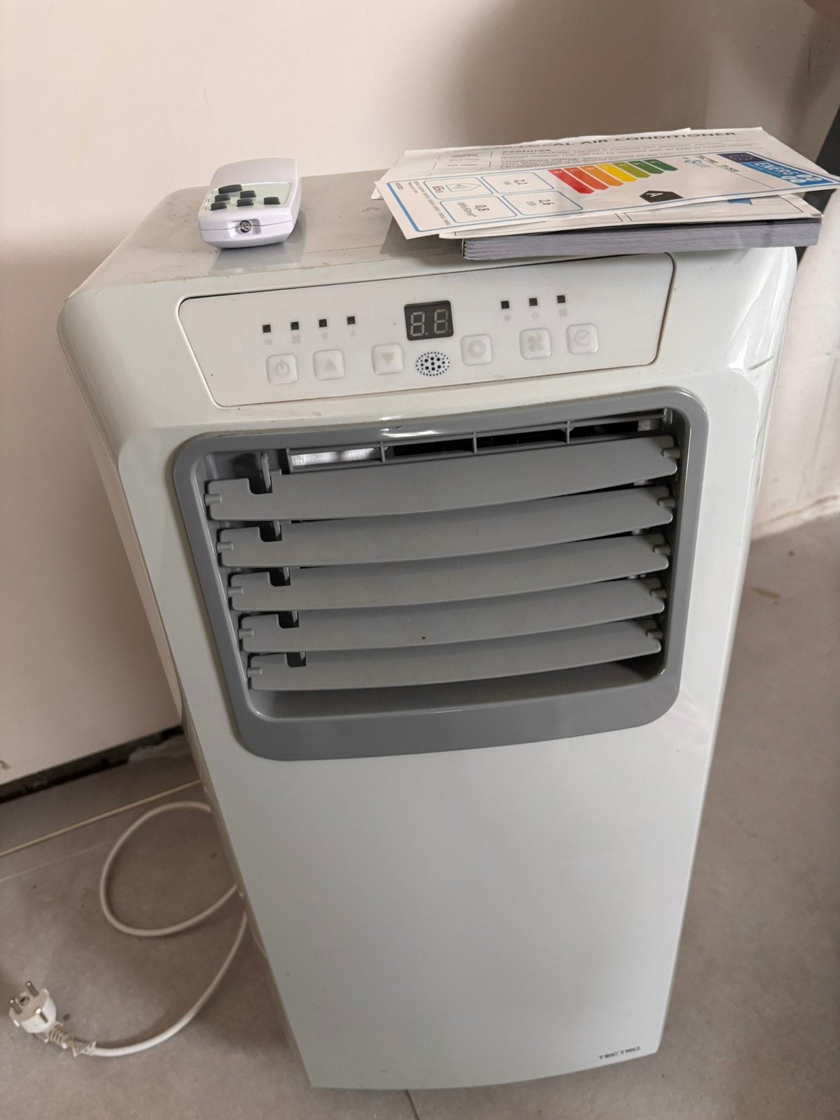 Mobiele airco, Elektronische apparatuur, Ophalen, Zo goed als nieuw, Mobiele airco, Afstandsbediening