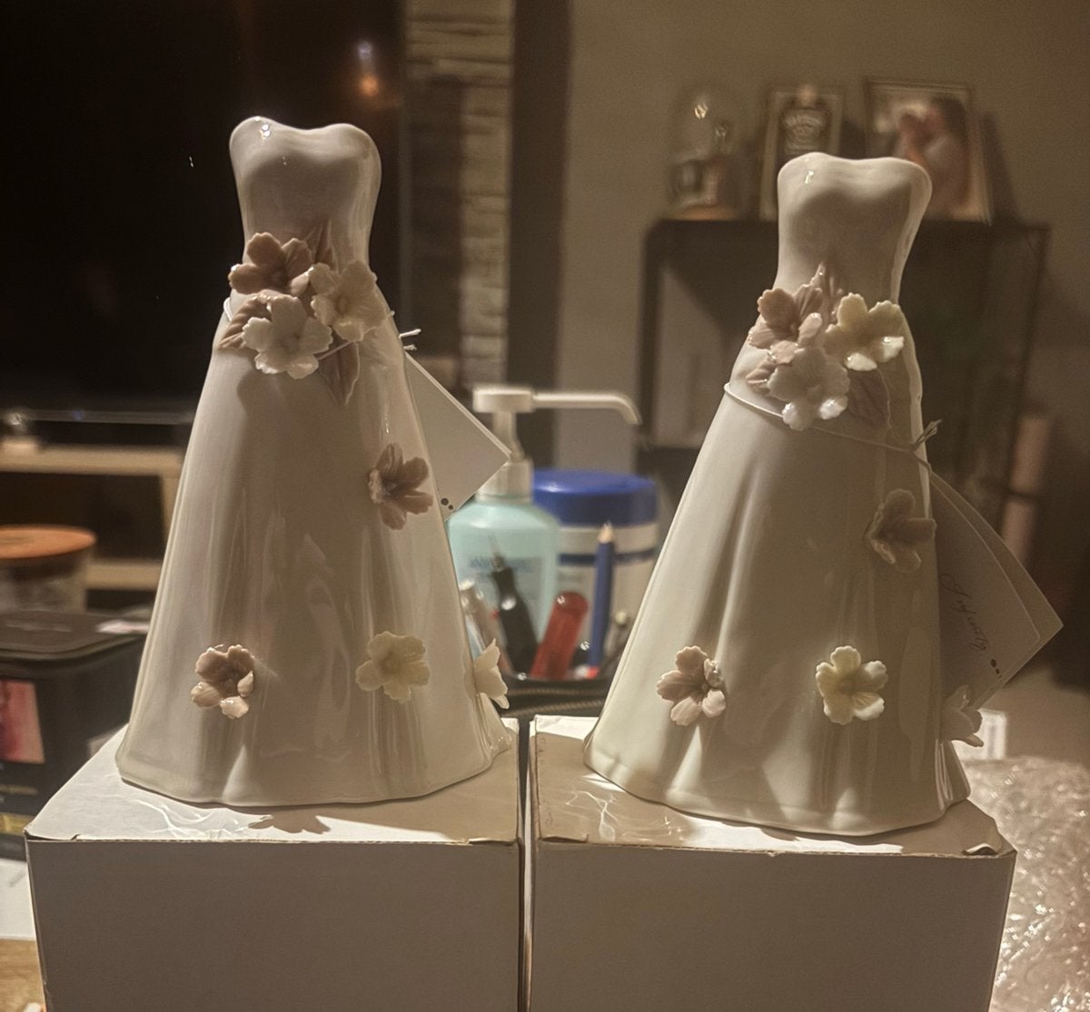 2 vase soliflores/robe de mariée, Enlèvement, Neuf, Autres matériaux, Blanc