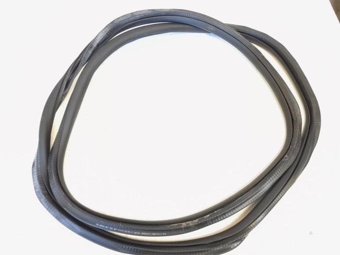 Portierrubber 4Deurs rechts-achter van een Volkswagen Golf, Gebruikt, -, Volkswagen, -