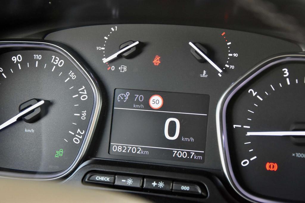 Toyota ProAce Proace Verso *8 ZIT PLAATSEN* (bj 2022), Auto's, Toyota, Voorwielaandrijving, Stof, Gebruikt, 4 cilinders