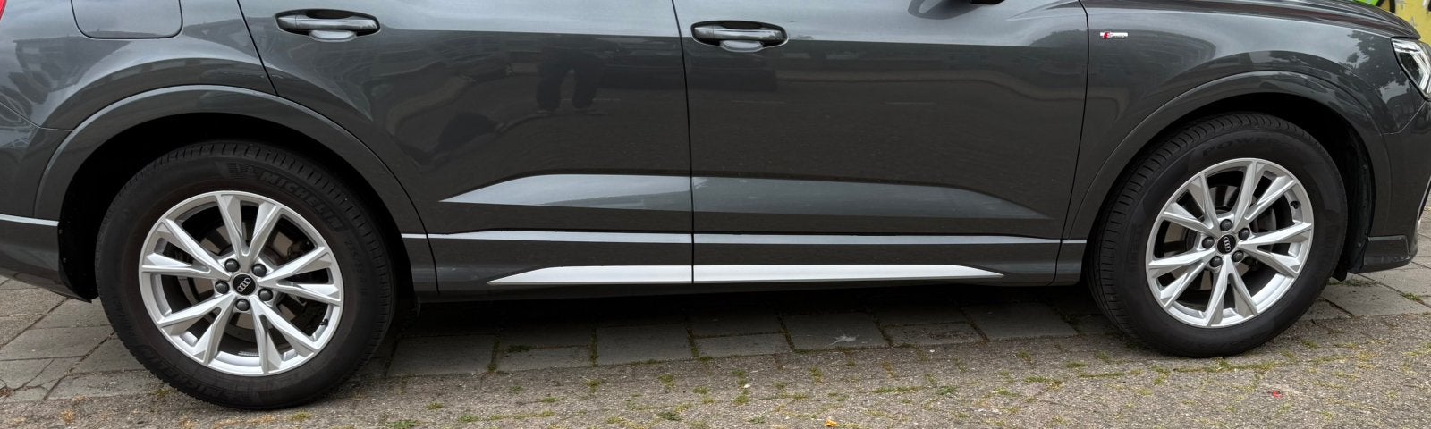 Audi Q3 F3 originele velgen met banden (2022/2025), Auto-onderdelen, Banden en Velgen, Ophalen, 18 inch, Gebruikt, Banden en Velgen