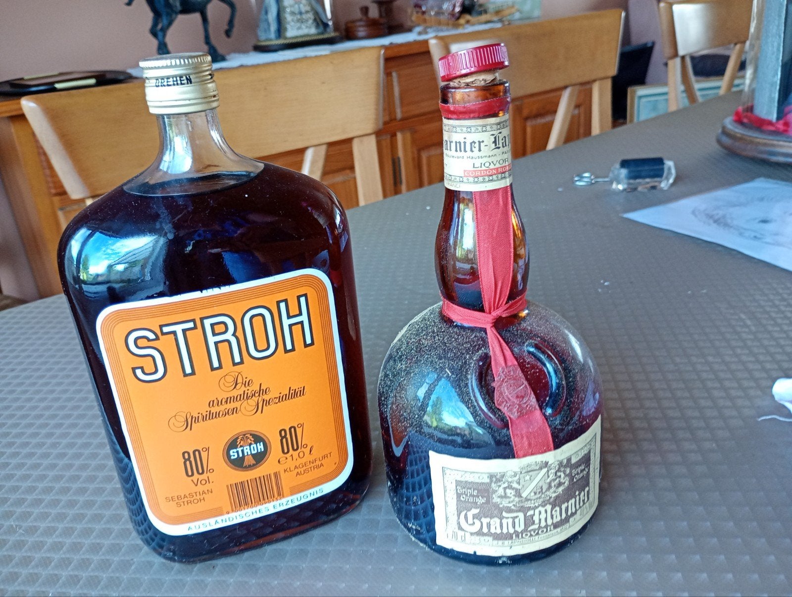 stroh rum en grand marnier, Verzamelen, Ophalen, Overige typen, Vol