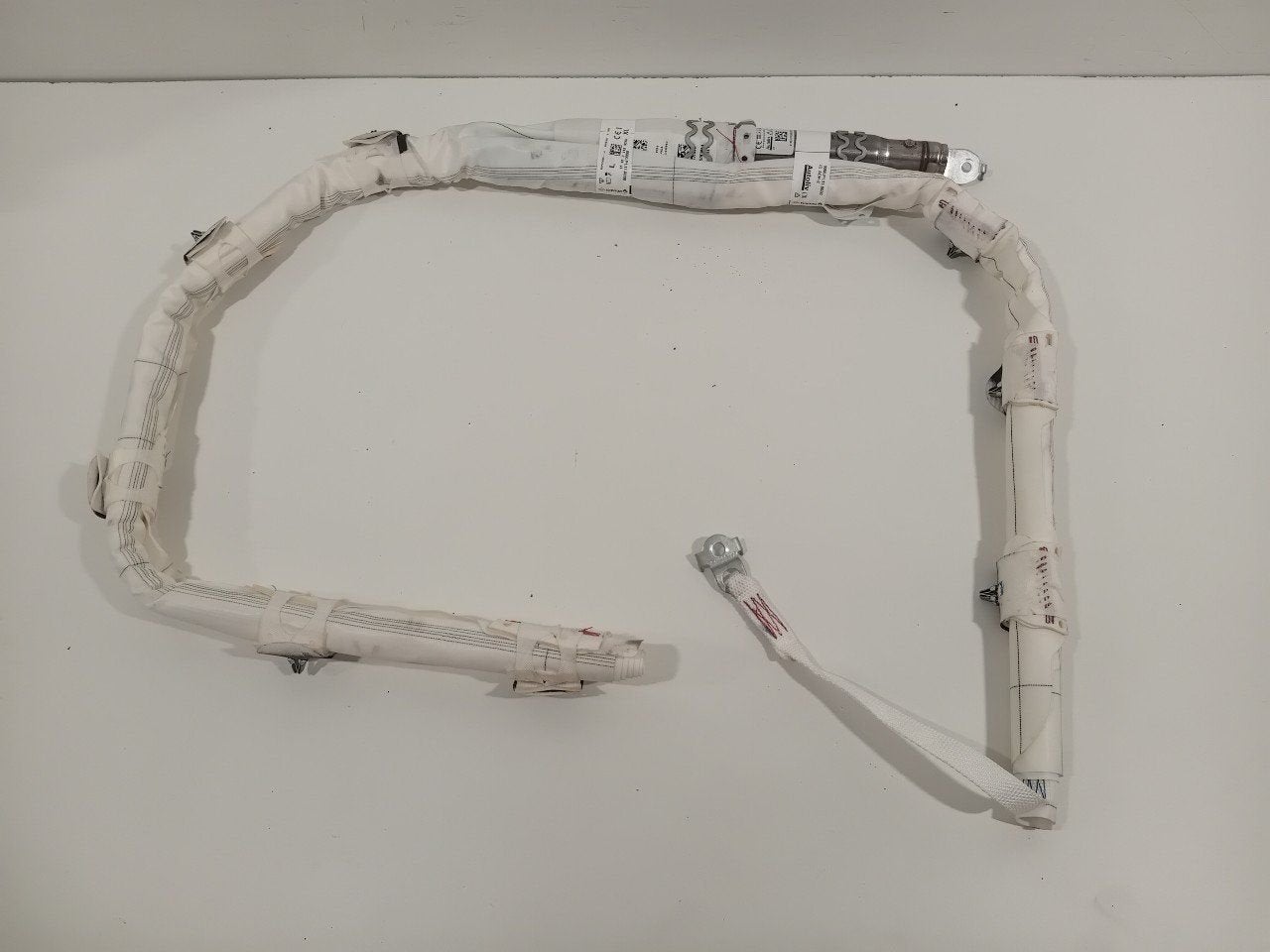 Gordijn airbag links Renault Mégane, Onderdelen@venauto.nl, Van der Ven Autorecycling B.V., Ettenseweg 76, 4706 PB Roosendaal, The Netherlands
