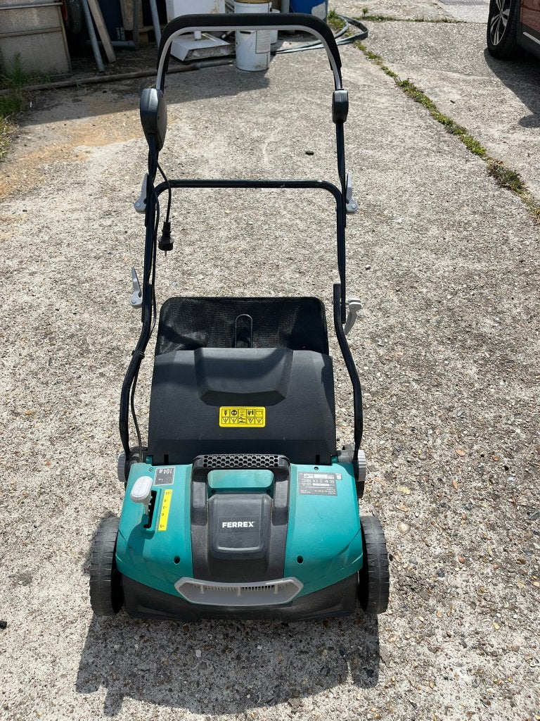 Electrische verticuteerder, Tuin en Terras, Ophalen, Zo goed als nieuw, Elektrisch, Ferrex