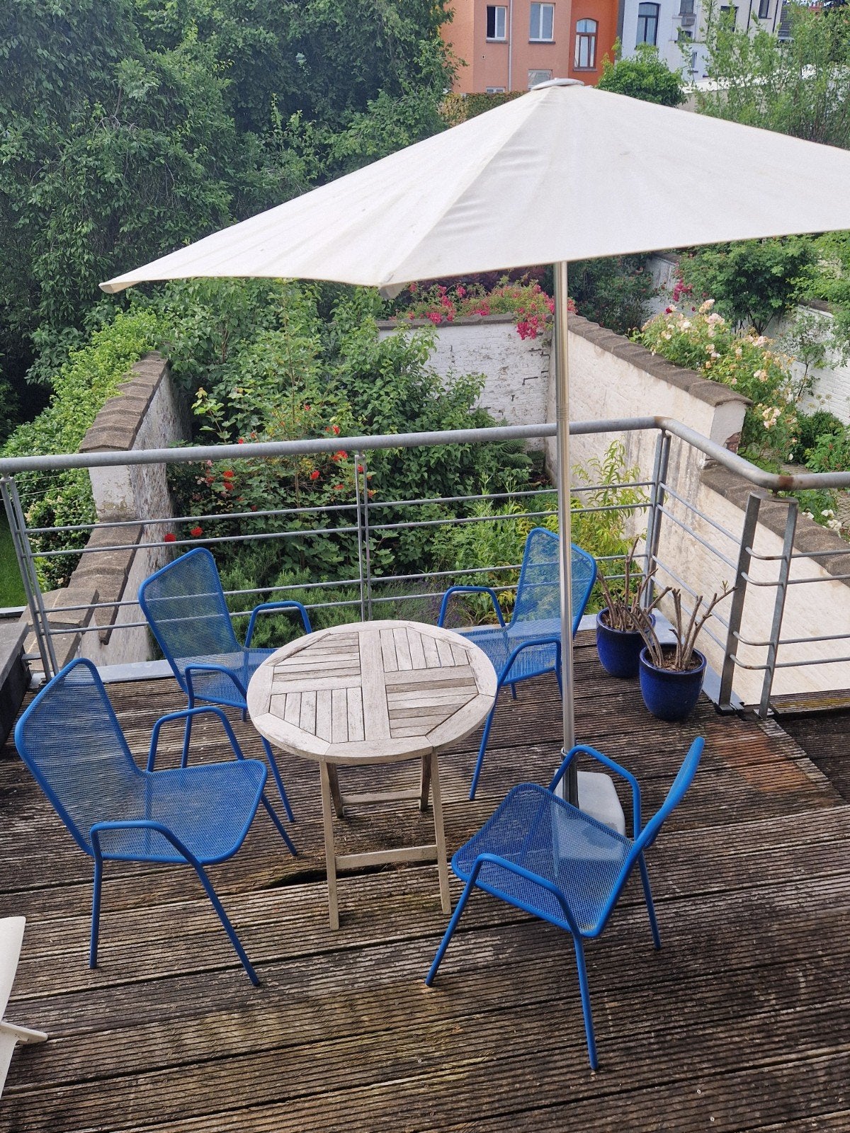 Chaises de jardin bleu robustes de chez Habitat, Jardin & Terrasse, Enlèvement
