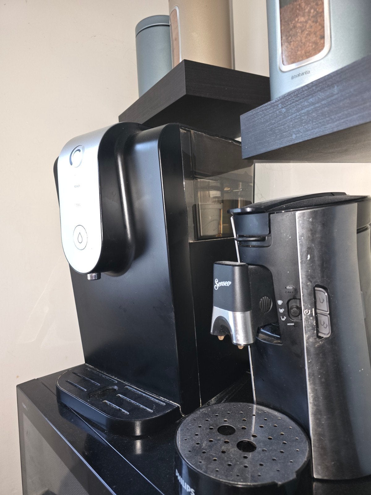 Waterkoeler en ontkalker, Ophalen