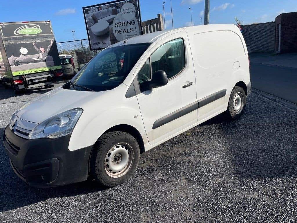 Citroën Berlingo Euro 6 2018, Auto's, Euro 6, https://public.car-pass.be/vhr/cd4ba614-35eb-43c1-ab43-c80b9f516eb4, Te koop, Berlingo