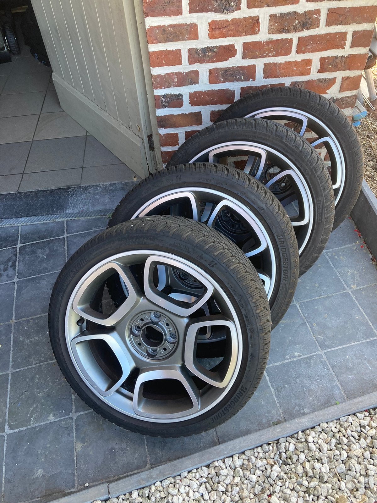 Winterbanden op velg 500 Abarth, Ophalen, Zo goed als nieuw