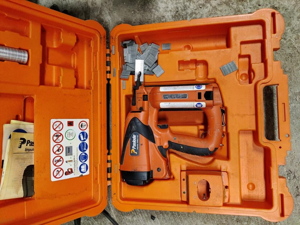 Spit Nagel schieter impulser IM50 F18, Doe-het-zelf en Bouw, Ophalen of Verzenden