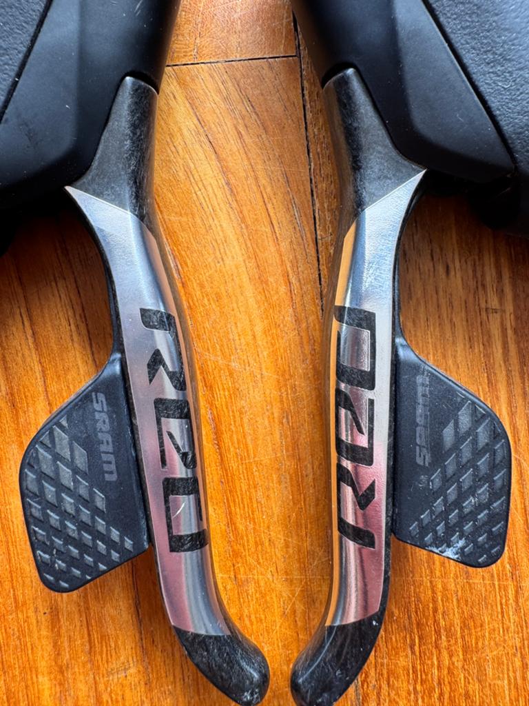 Manettes de vitesses SRAM AXS Red, Autres matériaux, Utilisé, Autres types, Racefiets