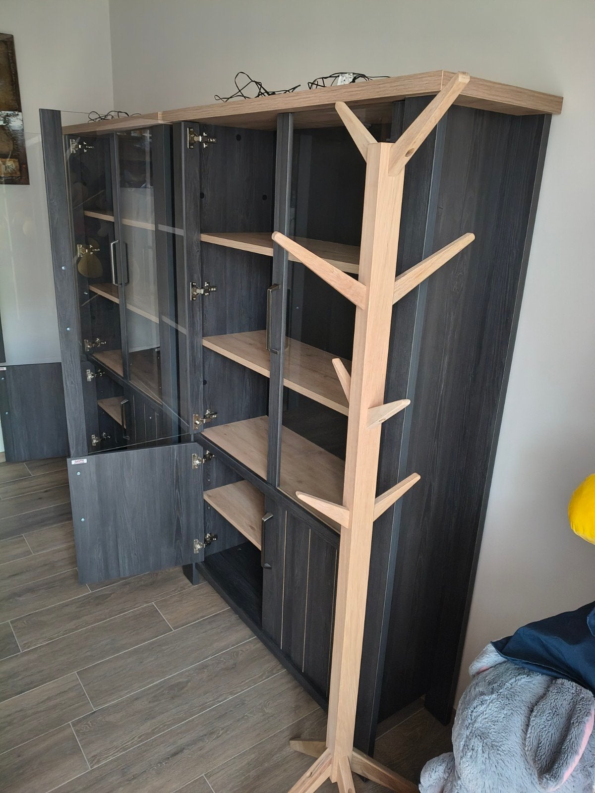 2 vitrines van Meuble Belot, Huis en Inrichting, Kasten | Vitrinekasten, Ophalen