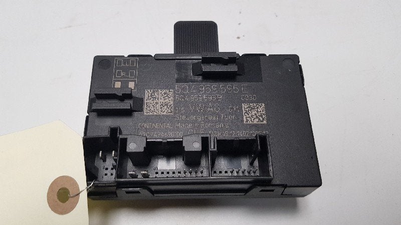 VEROUILLAGE CENTRALISEE MOTEUR Passat Variant (3G5), Utilisé, Volkswagen