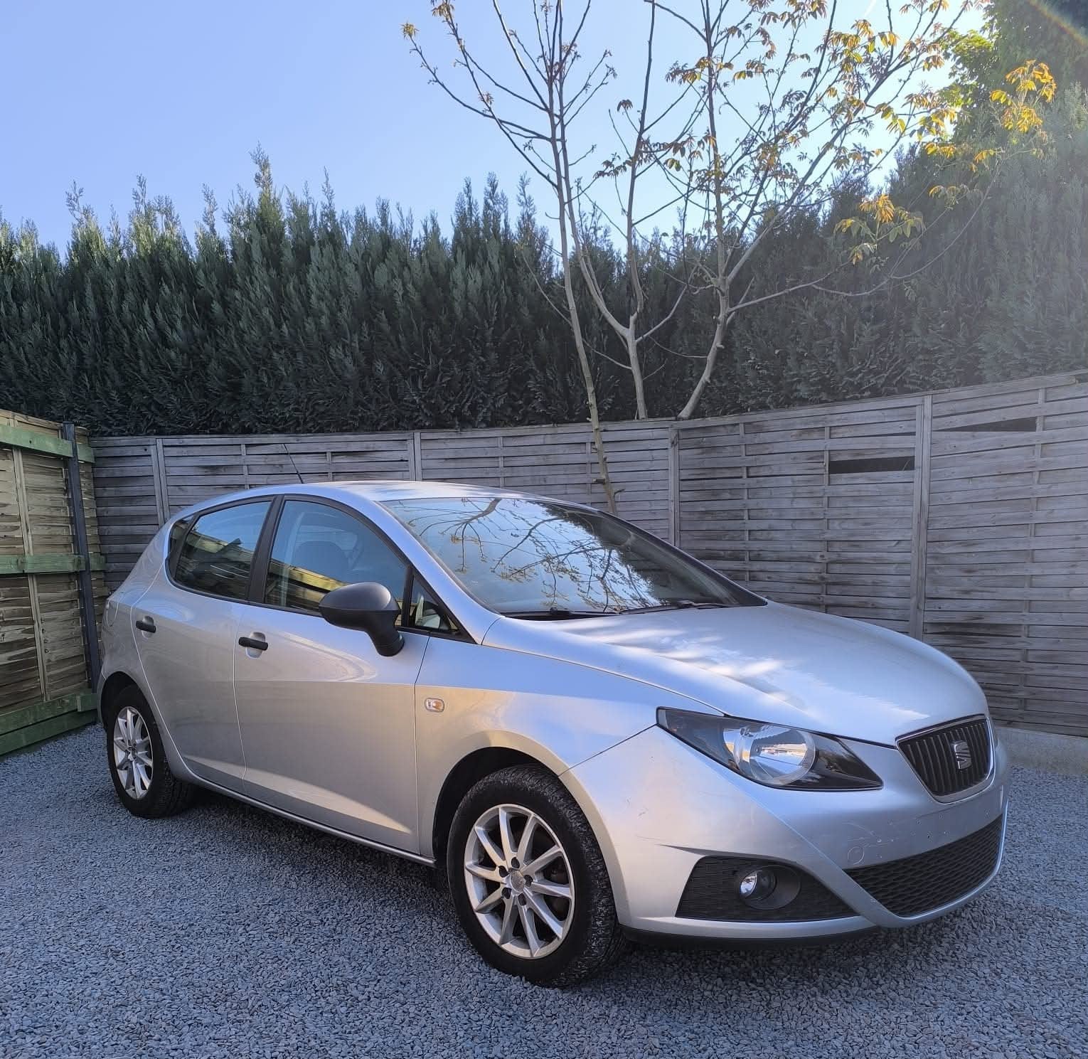 Seat Ibiza * 135 000 km*, Particulier, Achat, Air conditionné