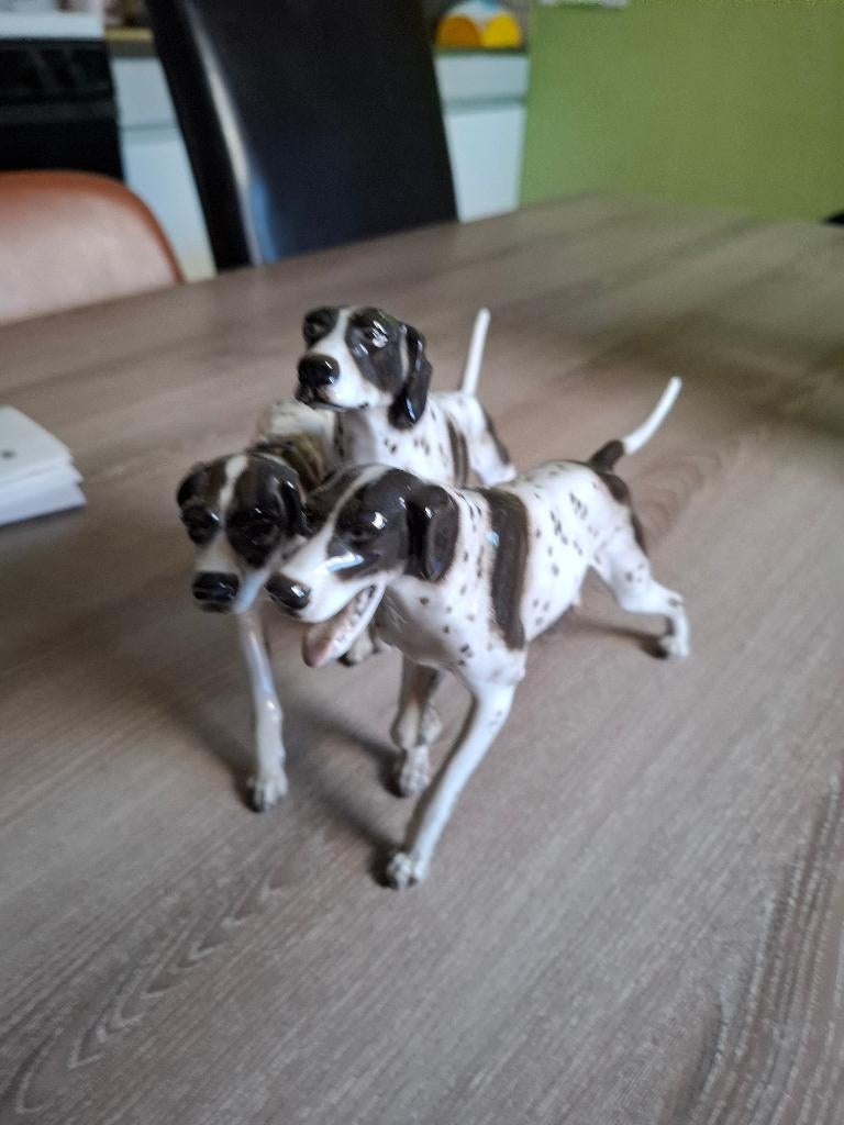 Porseleinen beeldje, Ophalen