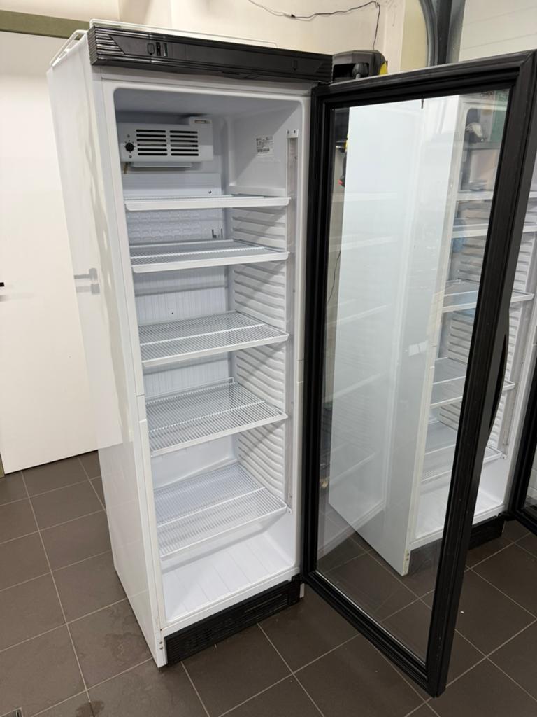 Koelkast met glazendeur, Electroménager, Réfrigérateurs & Frigos, Comme neuf, Enlèvement