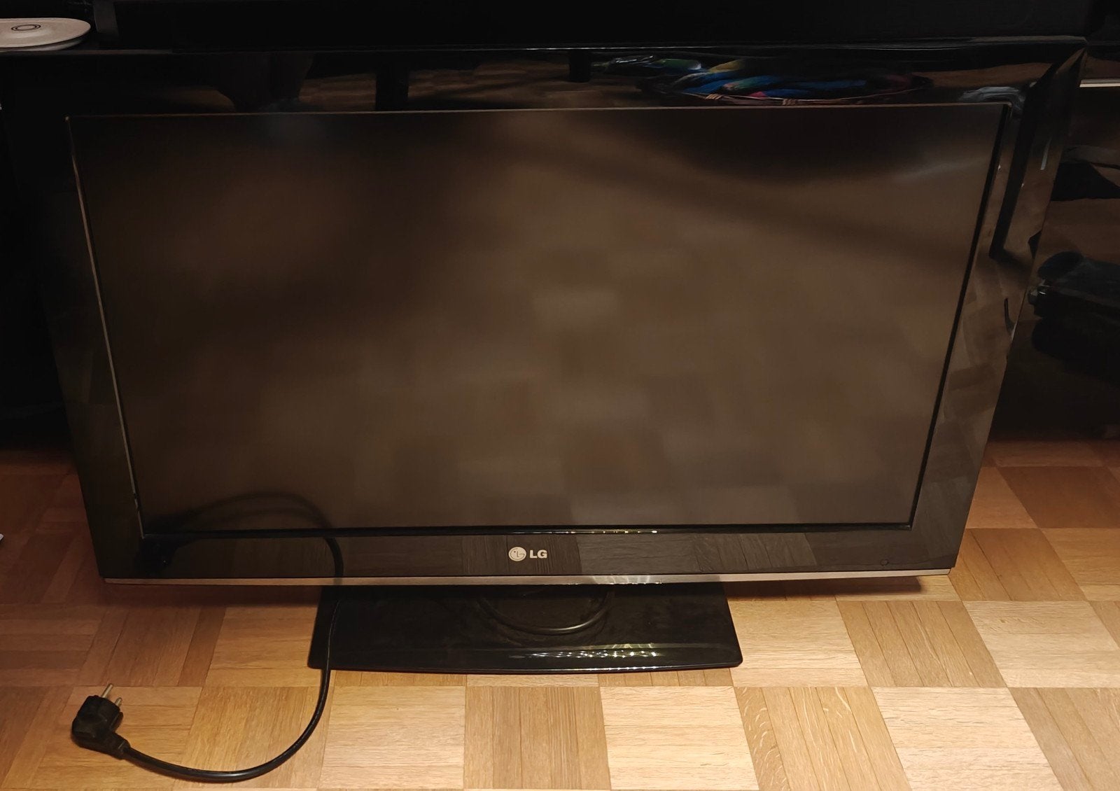 LG 32 inch tv – model 32LK330, Audio, Tv en Foto, Ophalen, Gebruikt, 50 Hz, 80 tot 100 cm