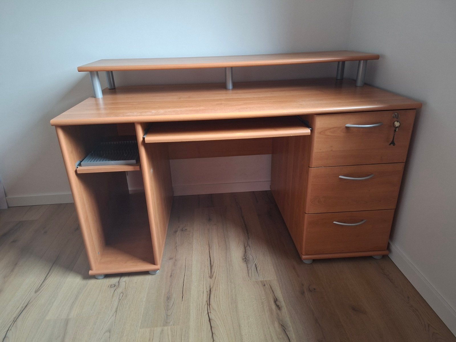 Bureau (hout), Bureau d'ordinateur, Enlèvement, Bois, Avec tiroirs