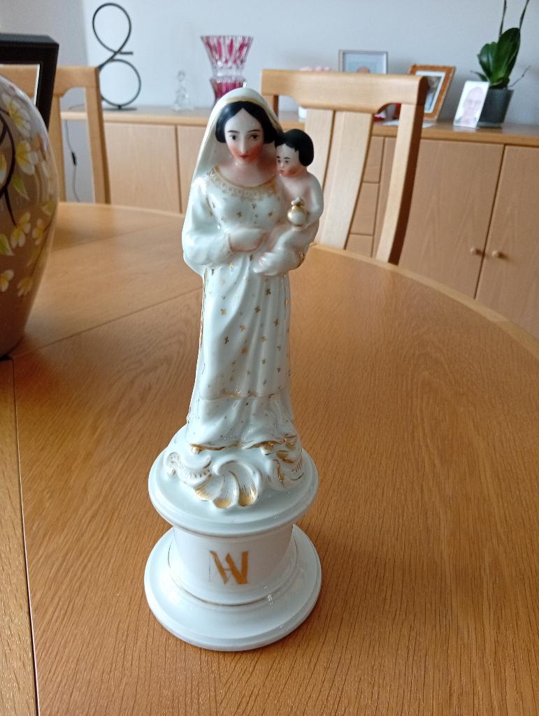 statue de vierge, Enlèvement